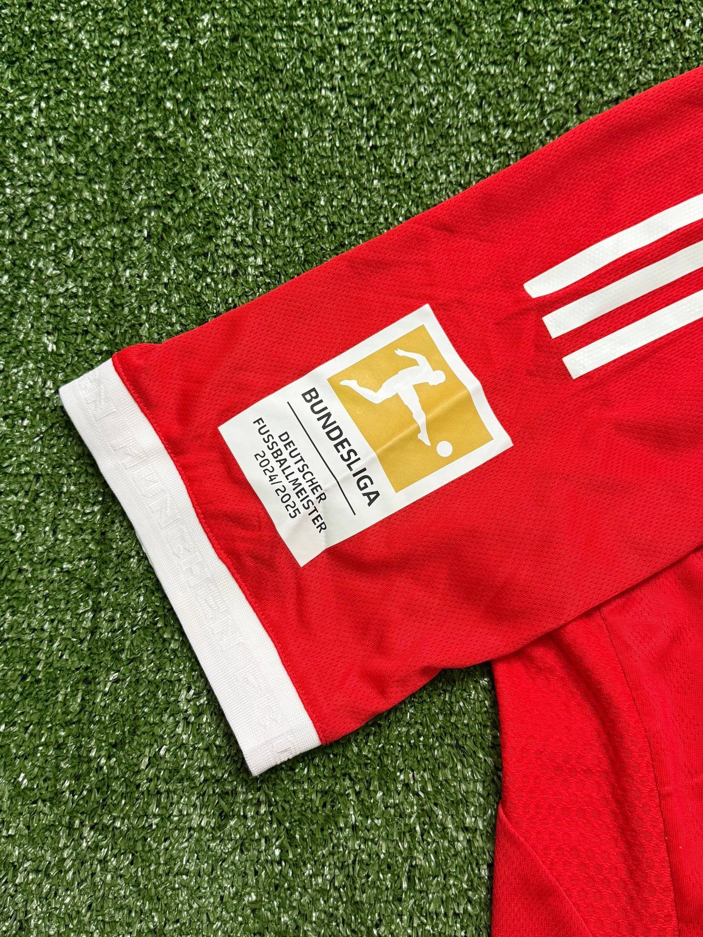 Bayern Munich primera equipación 25/26 versión player (Entrega Inmediata).
