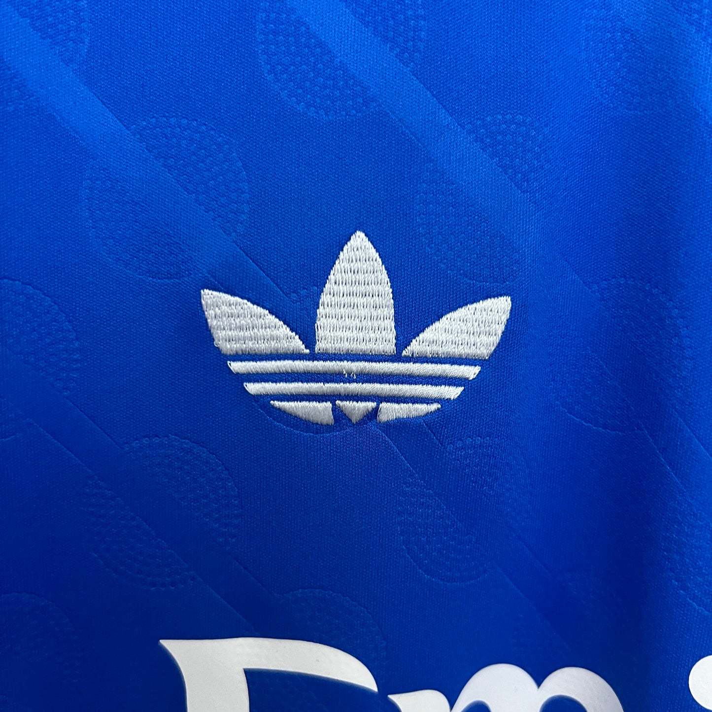 Real Madrid tercera equipación versión fan (Bajo Encargo)