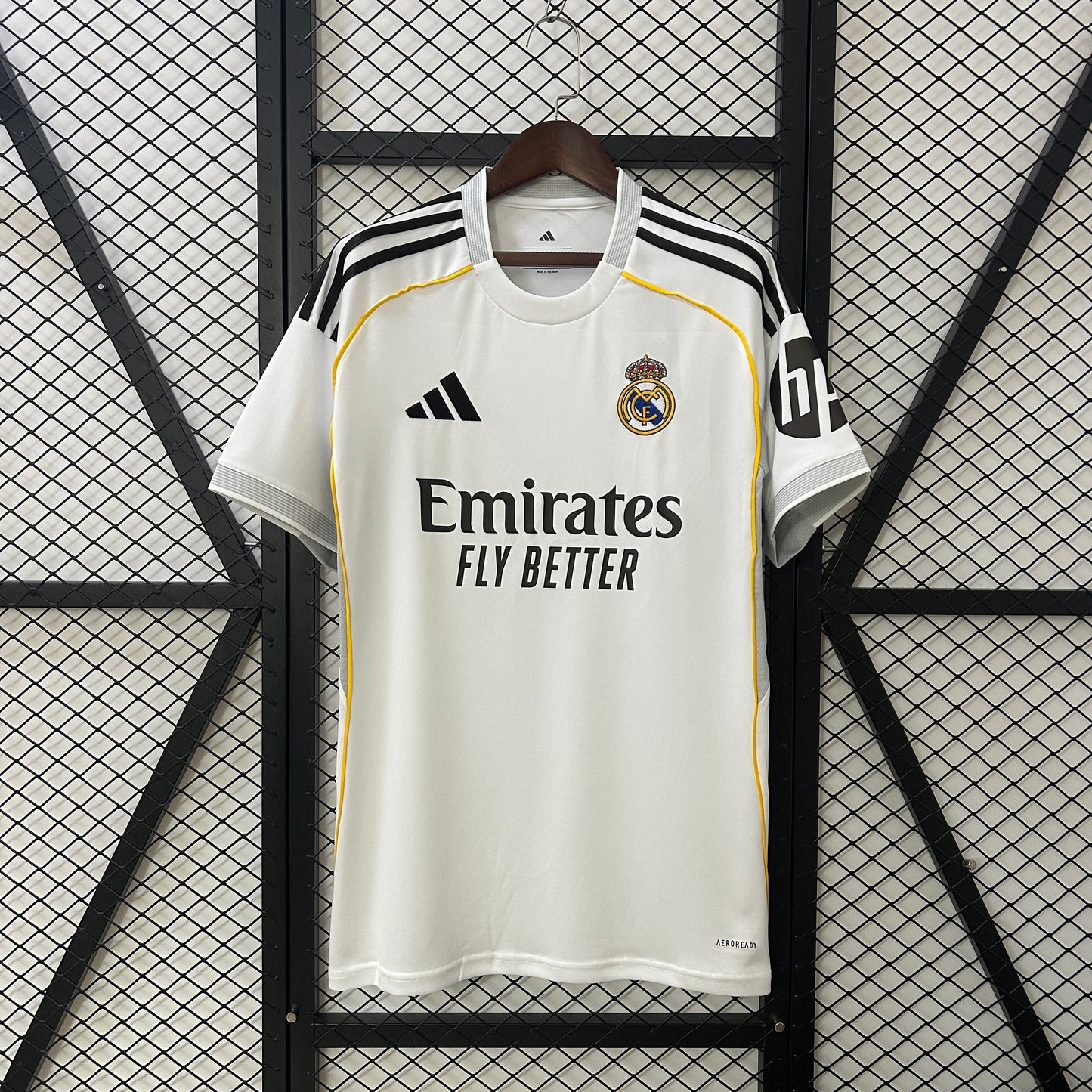 Real Madrid primera equipación versión fan (Bajo Encargo)