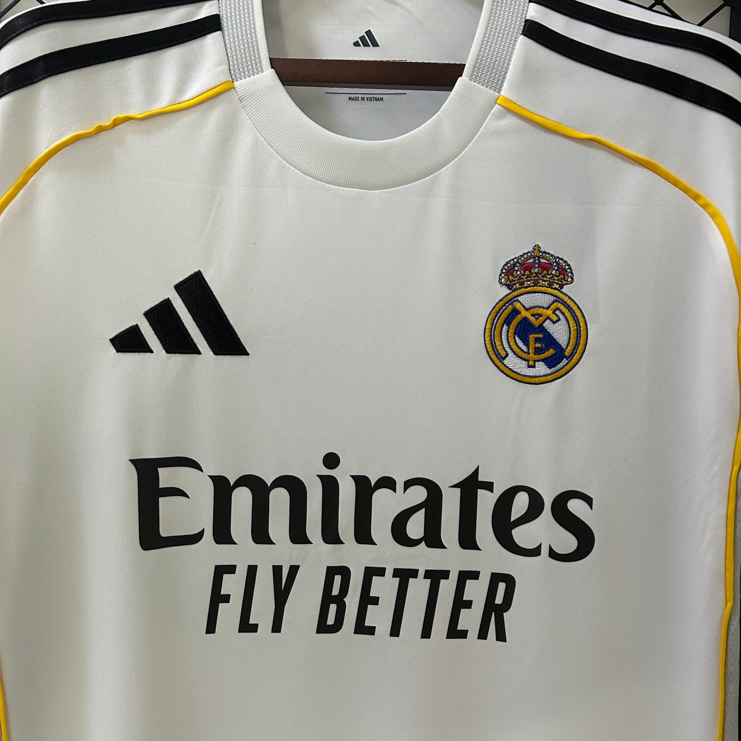 Real Madrid primera equipación versión fan (Bajo Encargo)