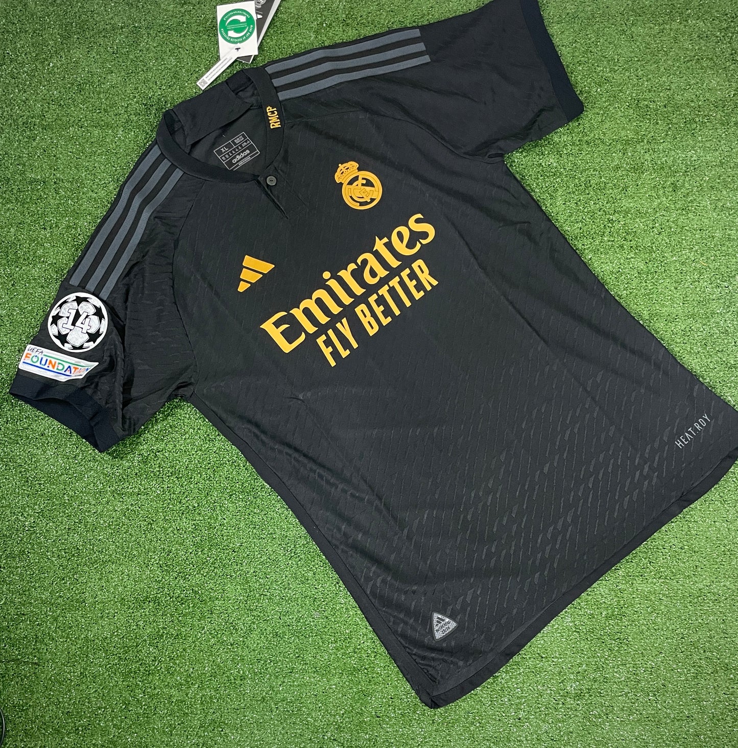 Real Madrid tercera equipación 23/24 versión player (Entrega inmediata)